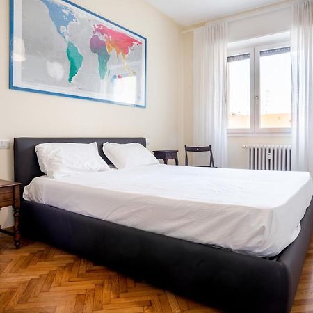 Elegante Bilocale in Zona Tortona Apartment Milano Exterior foto
